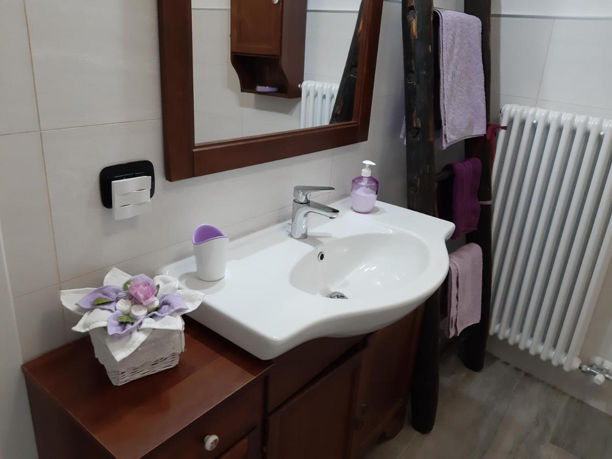 L'antica Canonica Di Casa Bernardi, Wi-fi Posto Auto Pet Friendly Apartment *