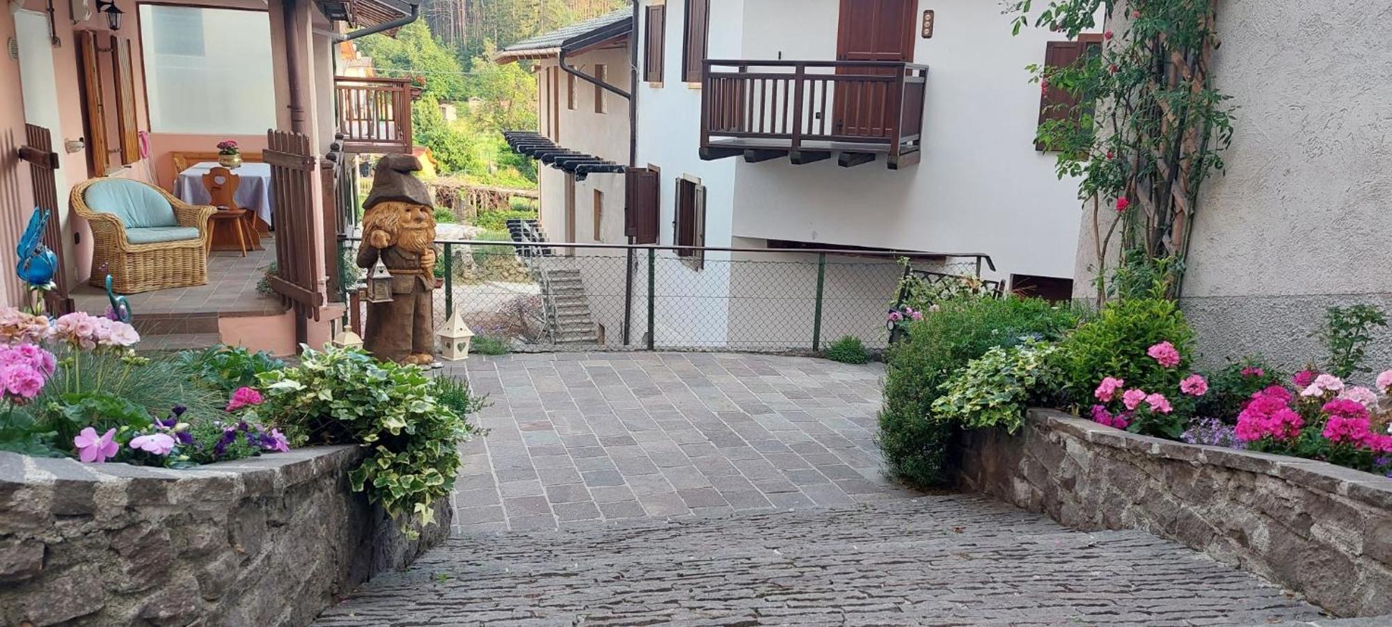 L'antica Canonica Di Casa Bernardi, Wi-fi Posto Auto Pet Friendly Apartment *